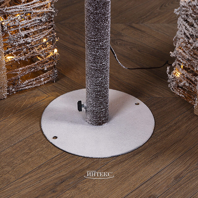 Светодиодное дерево Williton заснеженное 210 см, 550 теплых белых LED ламп, IP44 Winter Deco